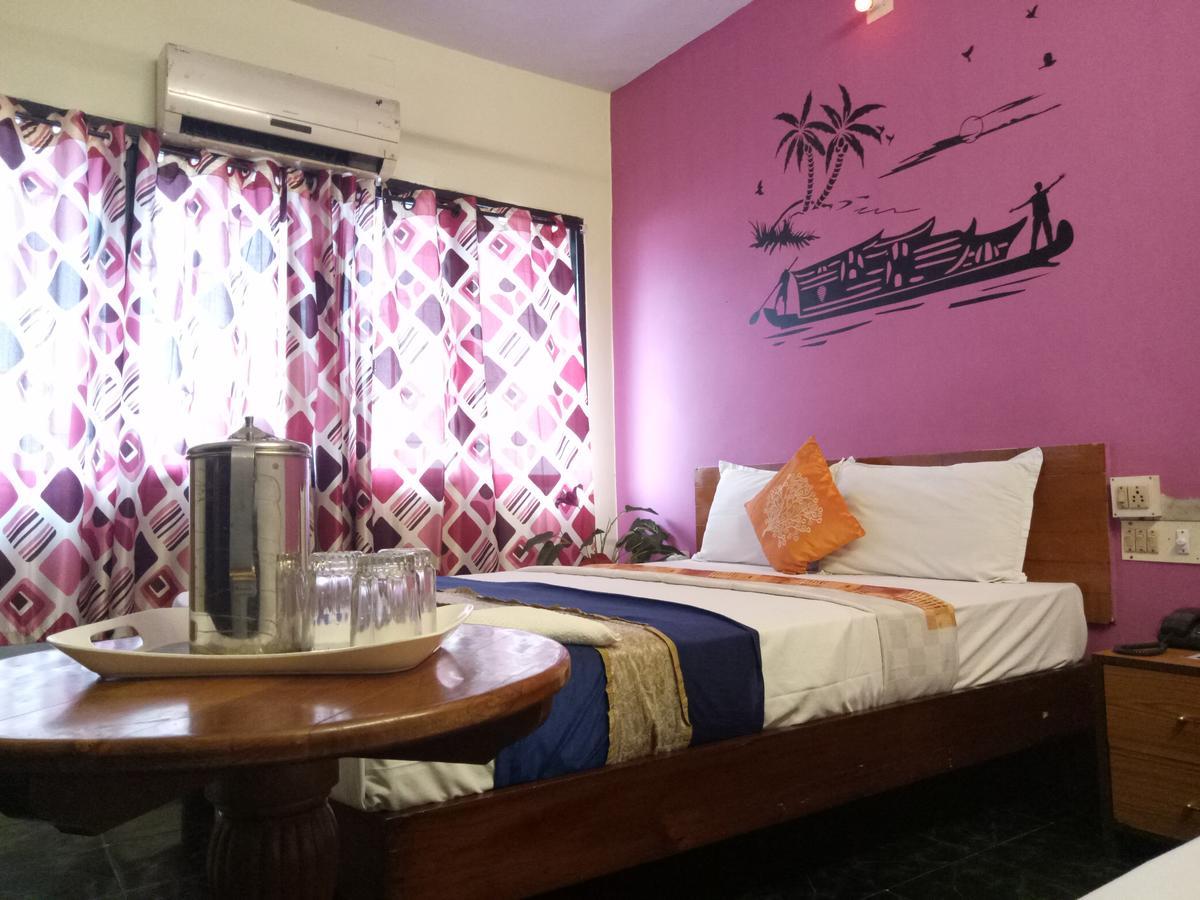 Hotel Silver Sand Thiruvananthapuram Exterior photo